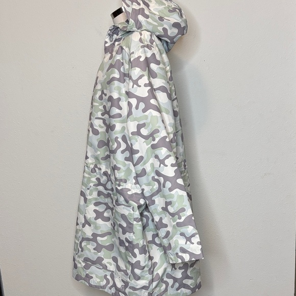 Nuage size 3X Women's Camouflage Hooded Utility Jacket - Picture 5 of 8